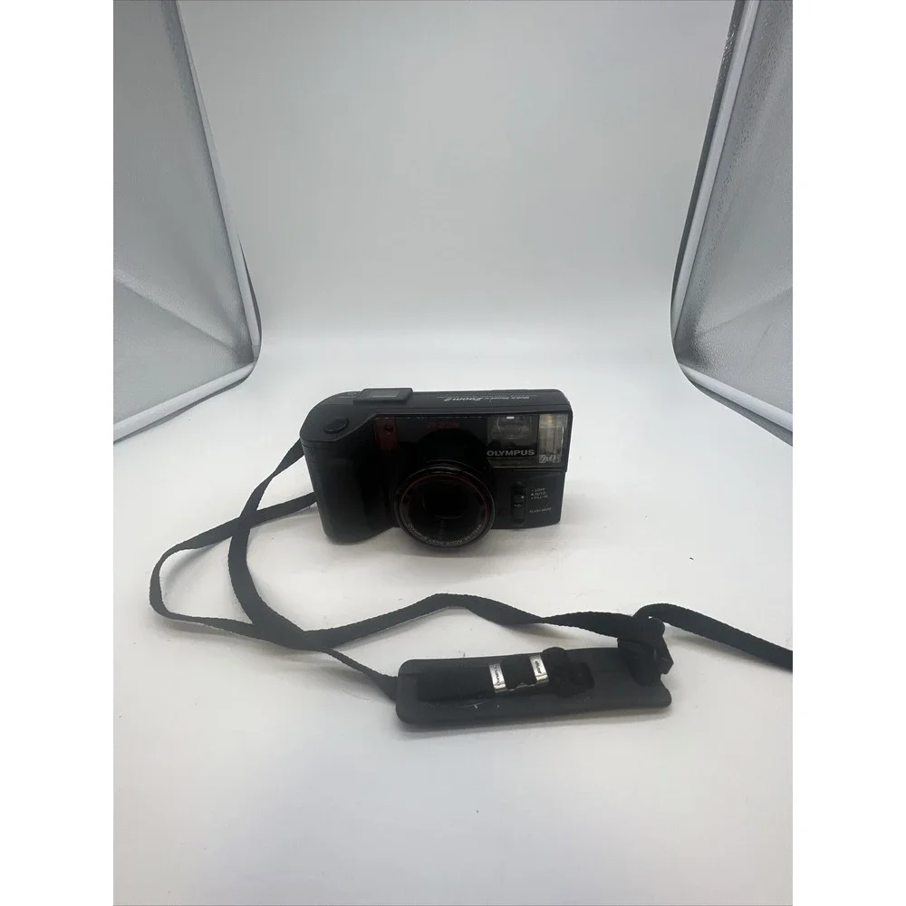 ⭐ Olympus Quick Shooter Zoom 2 Point and Shoot 35mm Film Camera - New Battery ⭐